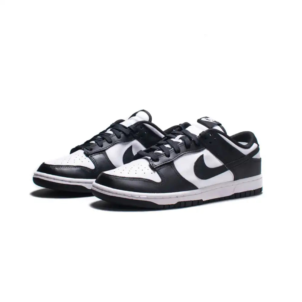 Nike Dunk Low Panda