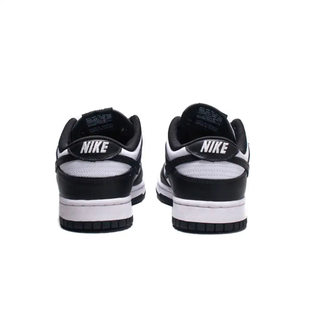 Nike Dunk Low Panda